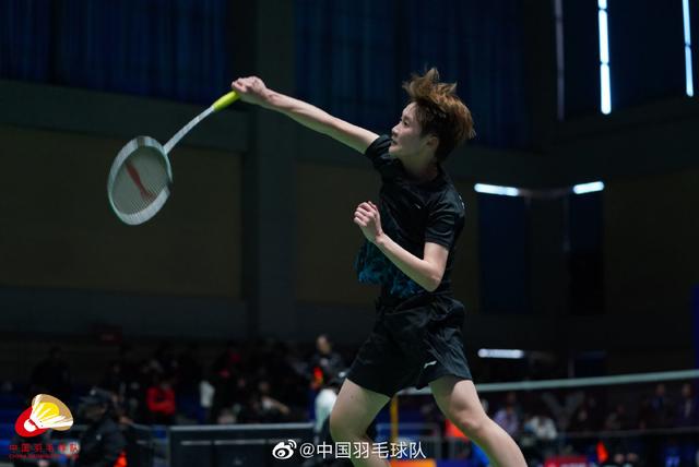 里夫斯：我和浓眉的感情很深，他是我能走到今天的重要原因